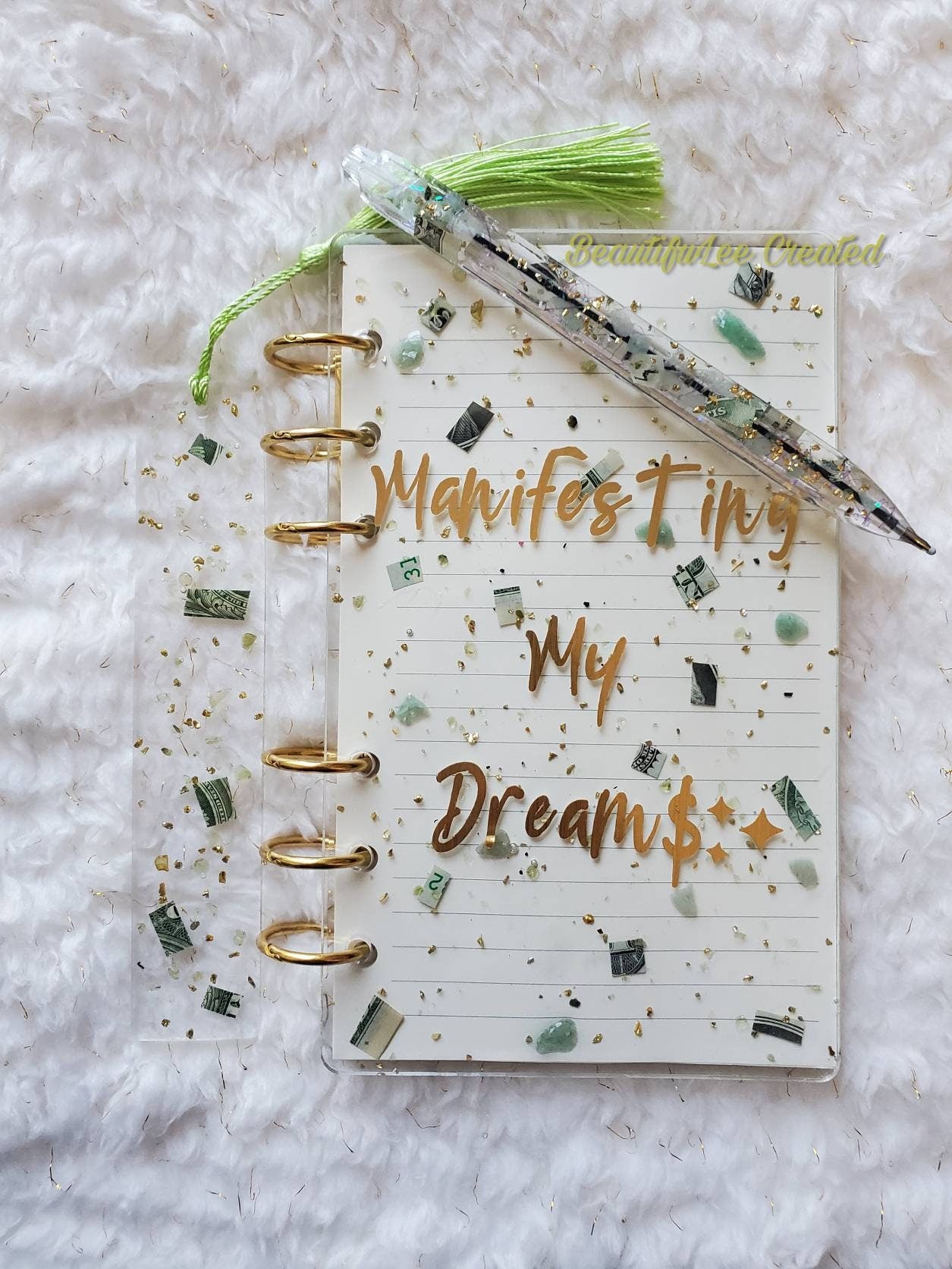 Manifesting My Dreams manifestation journal