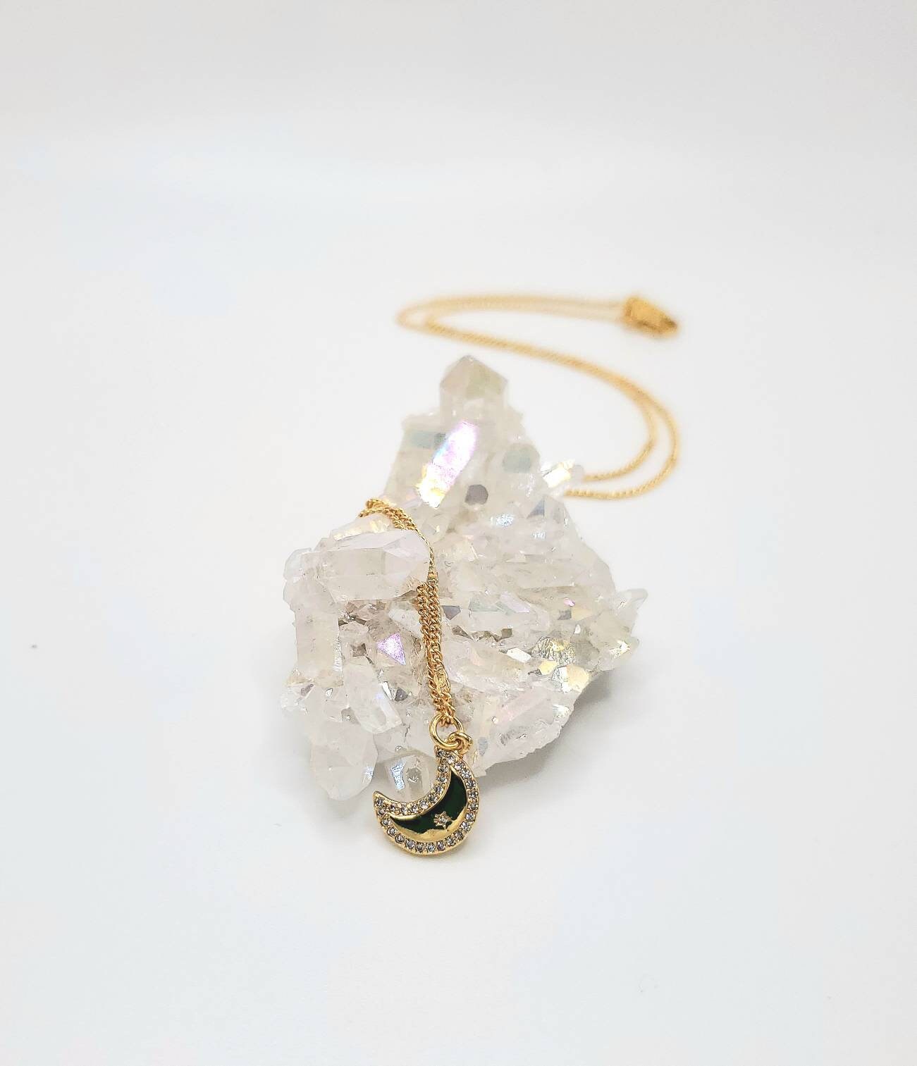 Crescent moon chain necklace