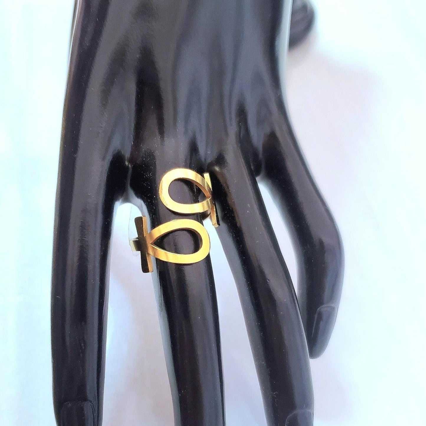 Ankh adjustable wrap ring