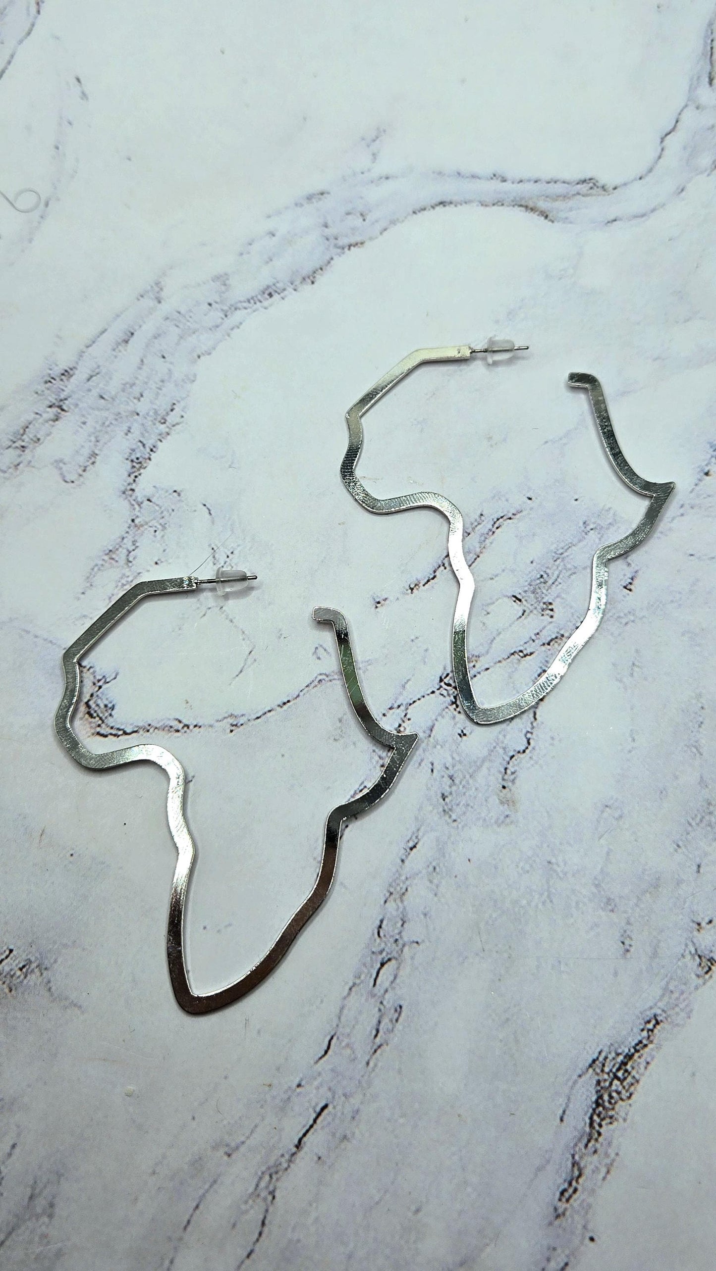 Africa shape statement earrings